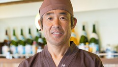 片山　勝 氏