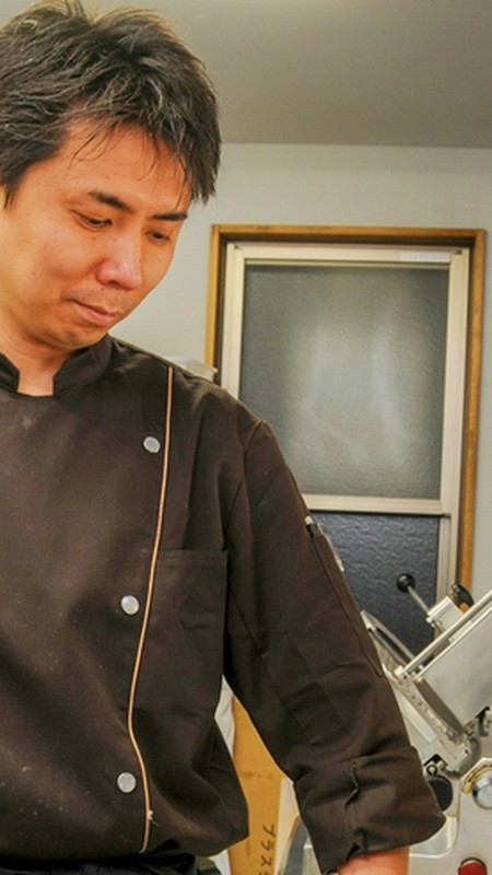 浜口　寛十郎 氏