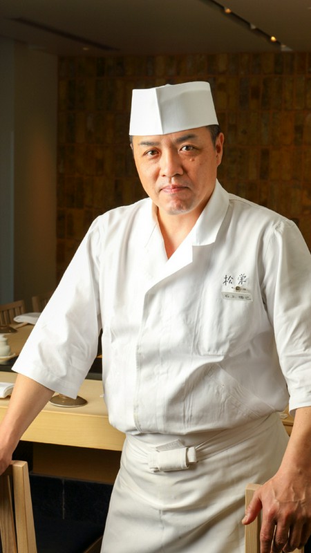 石上　勝巳 氏