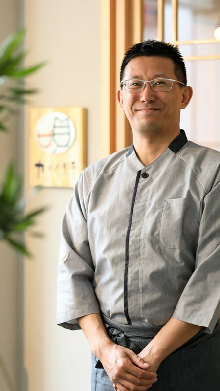 西崎　憲一 氏
