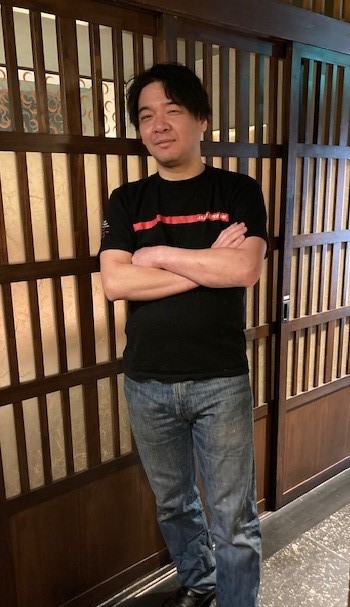 高橋　義晴 氏
