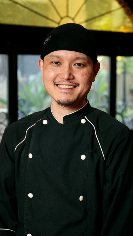 山野井　太一 氏