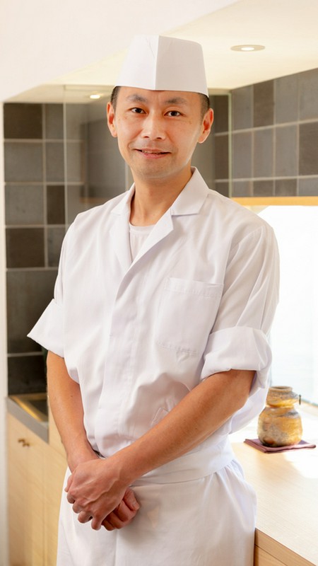 藤井　孝之輔 氏