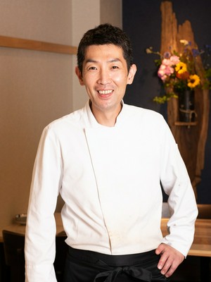 中谷　仁司 氏