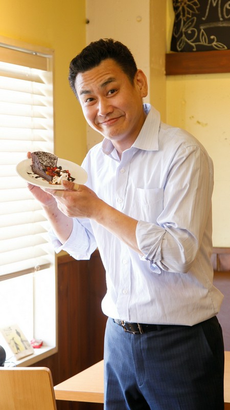 安藤　亮輔 氏