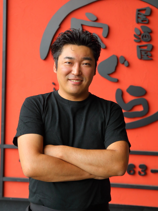 吉本　研一 氏