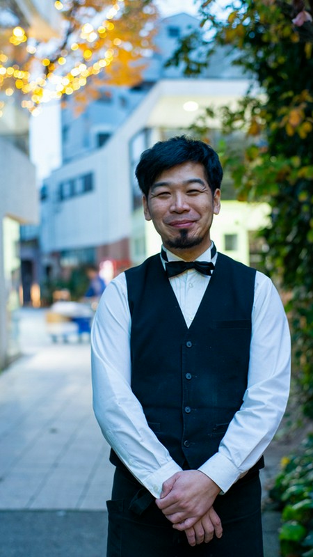 石地　孝一 氏