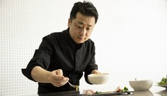 佐藤　弘二 氏