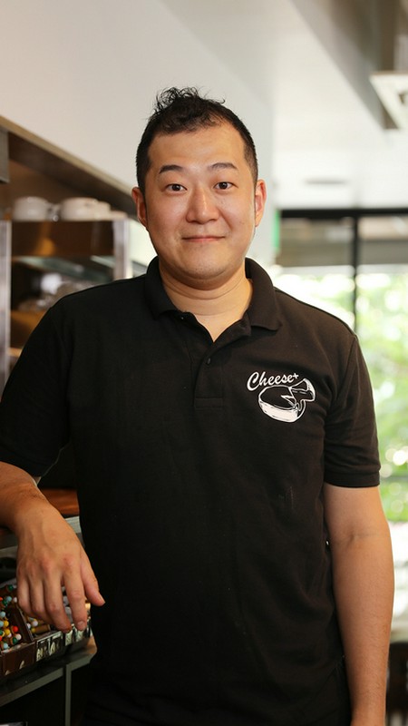 五十嵐　秀樹 氏