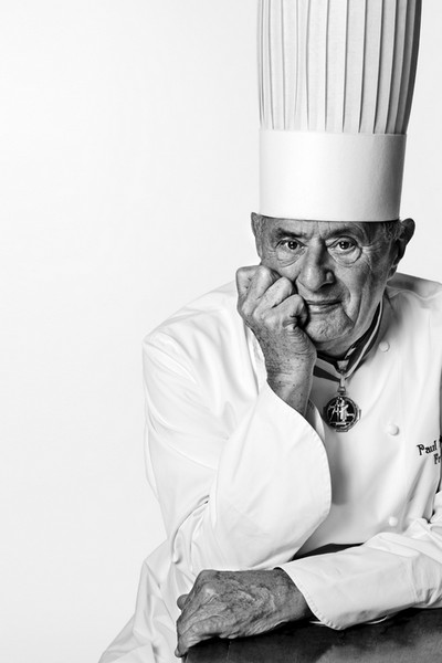 フランス料理の巨匠ポールボキューズ1985年(59歳当時)直筆サイン一点物 フランス料理の巨匠ポールボキューズ1985年(59歳当時)直筆サイン