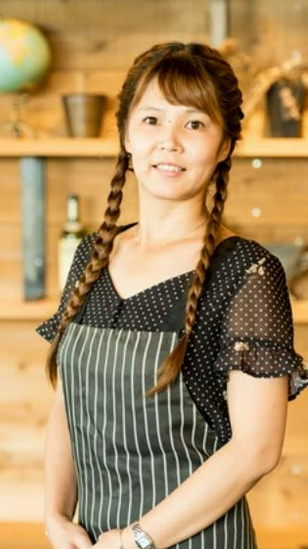  安住 沙耶香 氏