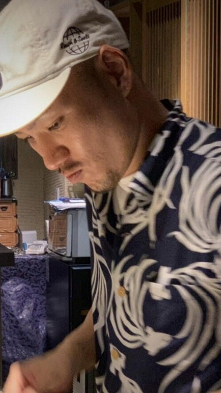 八重口　大旗 氏