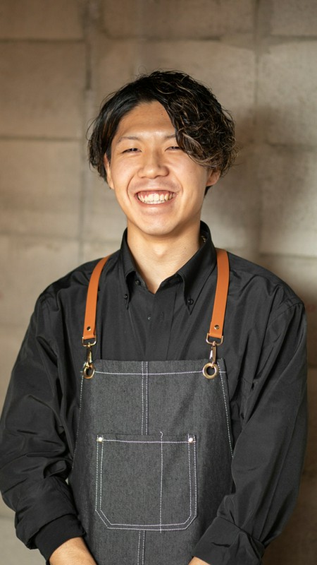 山崎　勇祐 氏
