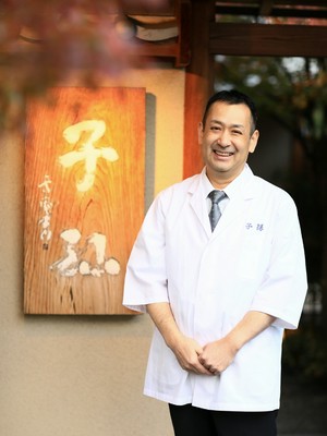 藤原　研一 氏