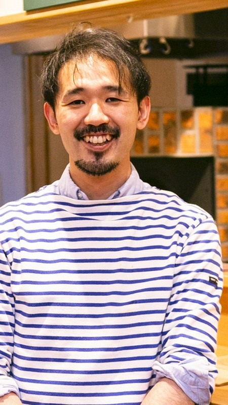岡田　岳 氏