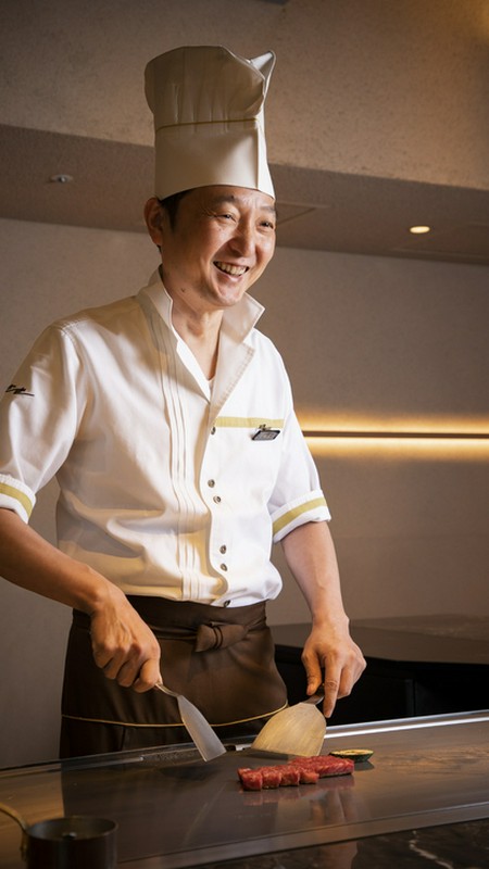 石崎　俊彦 氏