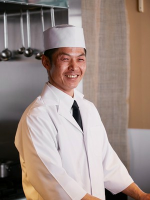 小久保　嘉三 氏