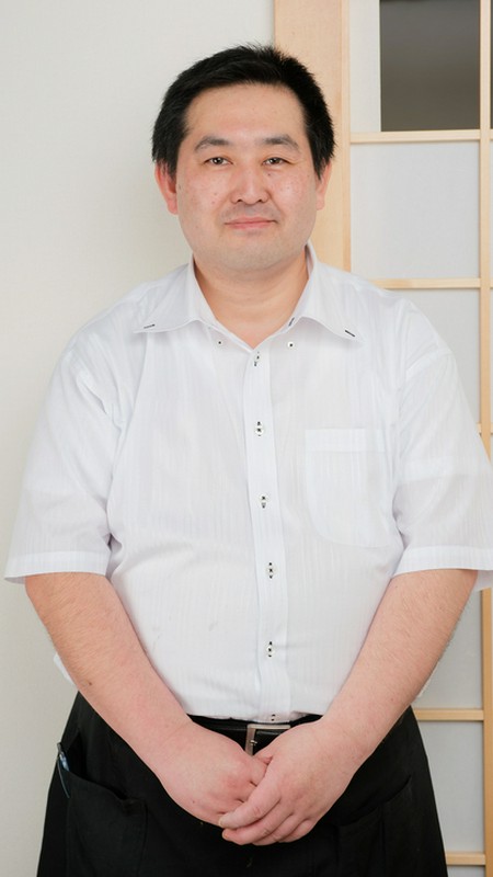 中村　将博 氏