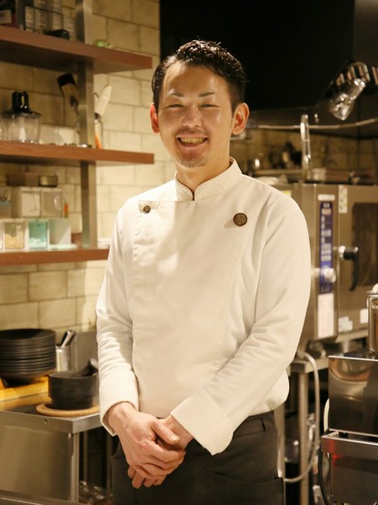 鉄板ステーキレストラン Yanagi すすきの 鉄板焼き の料理人 堂本 靖二 氏 ヒトサラ