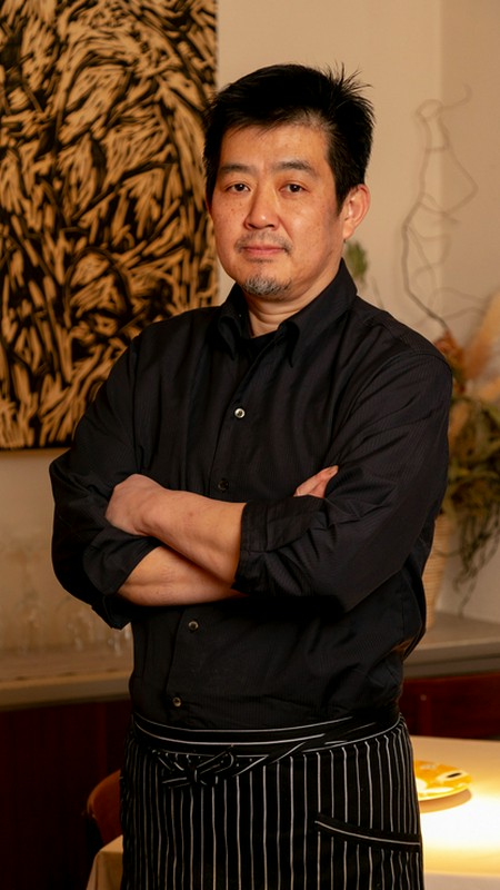 小松　郁雄 氏
