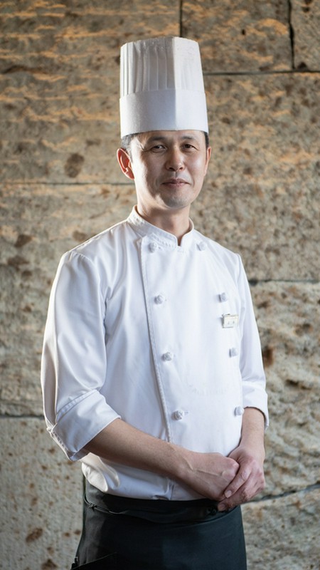 岩本　和明 氏