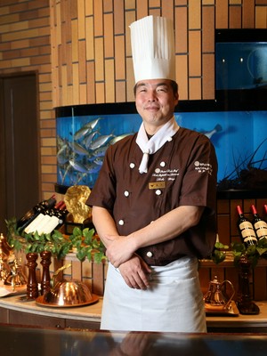 荒井　拓也  氏