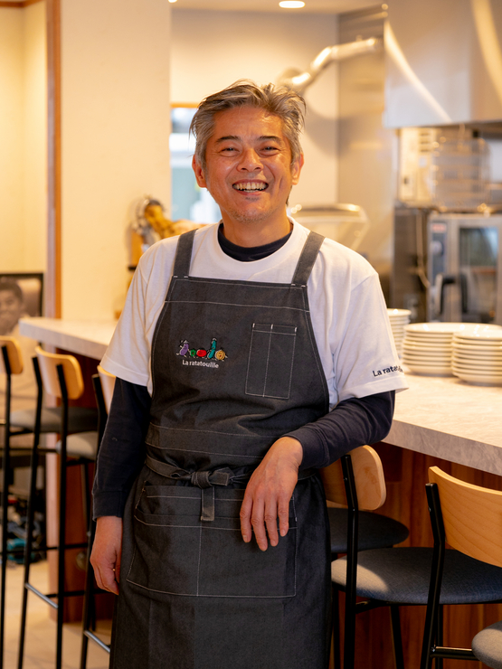 清水　賢 氏