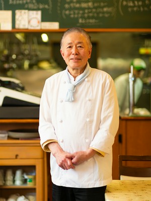 漆田　健三郎 氏