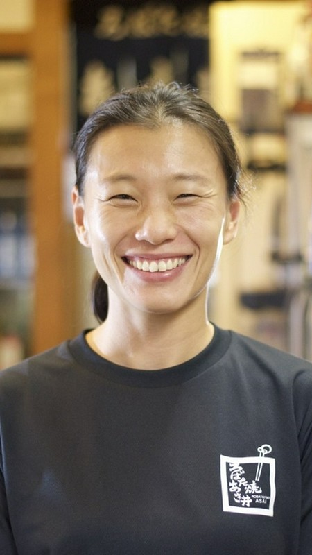 浅井　香織 氏