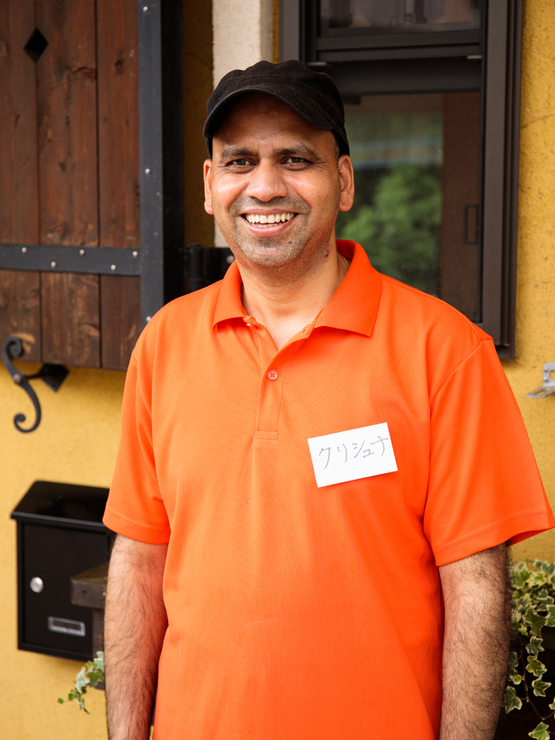 ビスト クリシュナ シン 氏