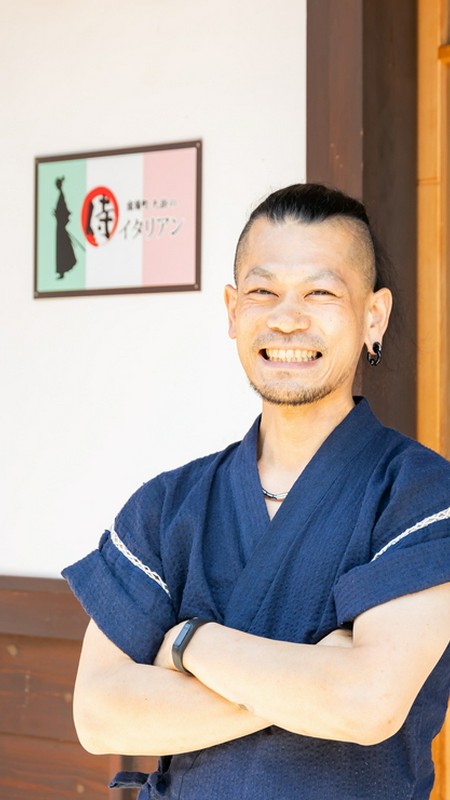 宮崎　雄介 氏