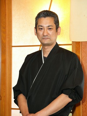 神谷　幸治 氏