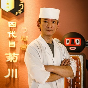 茶畑　秀章