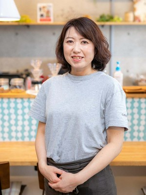 中村　めぐみ 氏