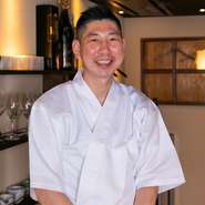 安武　隆之輔 氏