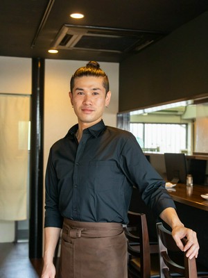 沖原　辰也 氏