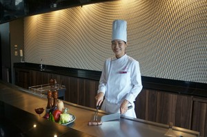 近藤　綾香 氏