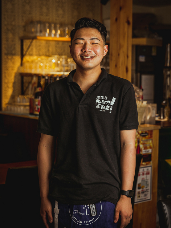 東野　輝洋 氏