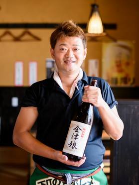 佐藤　信之介 氏