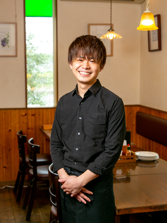 井上　翔陽 氏