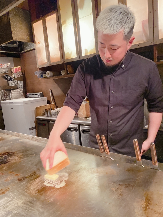 鶴田　裕之 氏