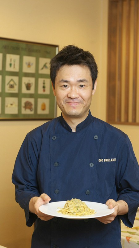 明瀬　智彦 氏