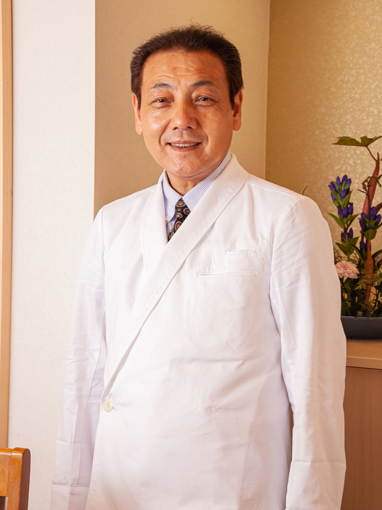 坂本　三津男 氏