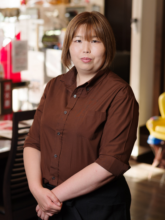 白井　美穂 氏