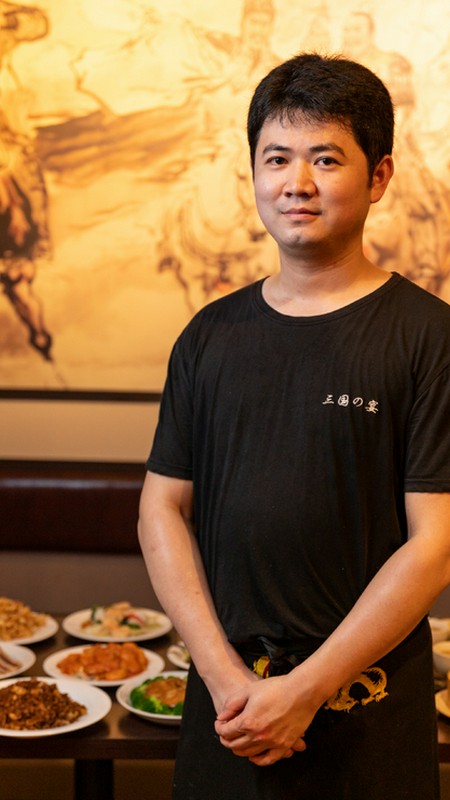 林　建華 氏