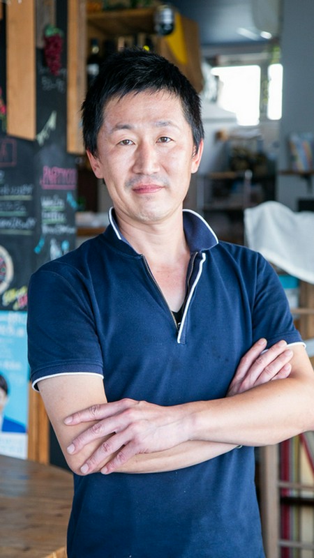 岩本　たかし 氏
