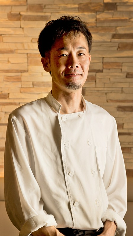 石田　啓明 氏