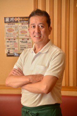 山越　慎一郎 氏