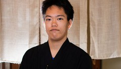 石原　拓弥 氏