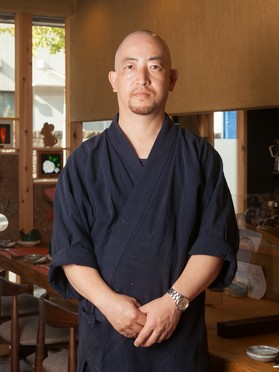 野村　将世 氏